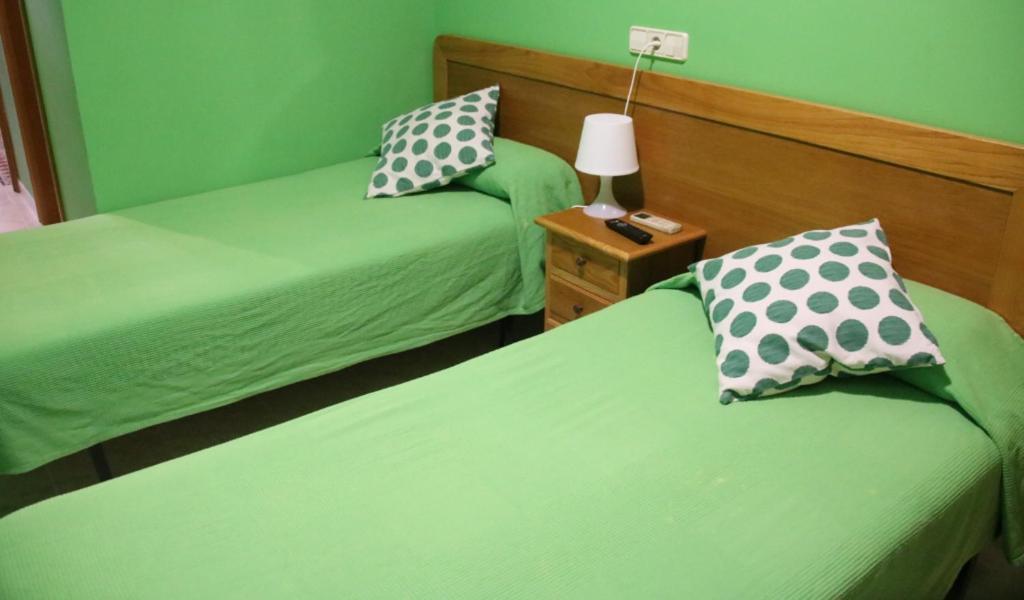 Hostal Burgales Milagro ภายนอก รูปภาพ